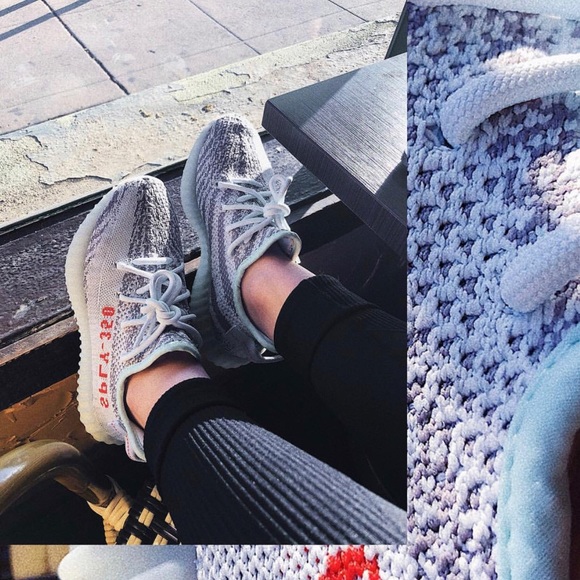 10 Adidas Yeezy Boost 350 V2 'Blue Tint' Complex